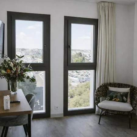 Petit Palace Vargas فندق إشبيلية